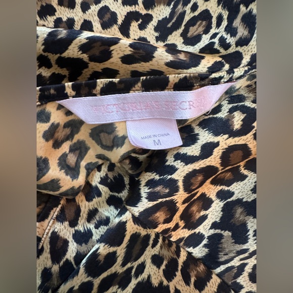 VICTORIA'S SECRET Leopard Print Satin Medium Chemise Full Length Lingerie.  E33 - Picture 11 of 15